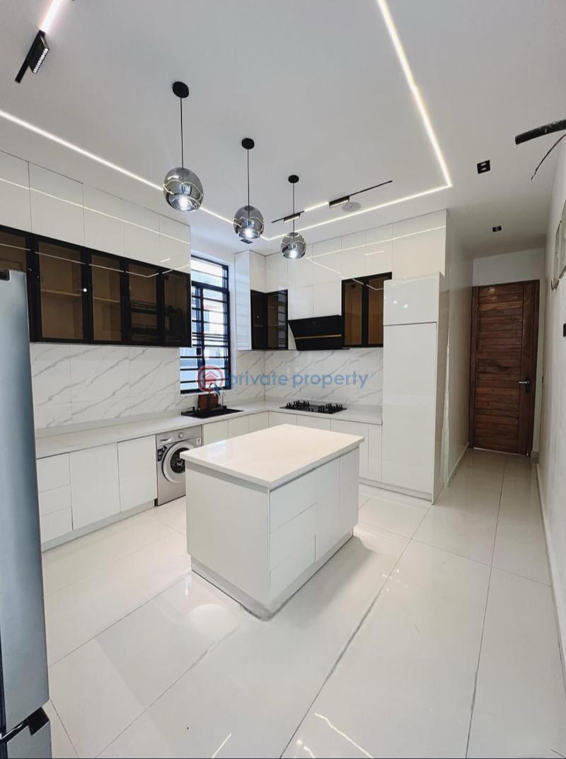 5 bedroom Detached Duplex For Sale Ikota Lekki Lagos - 5