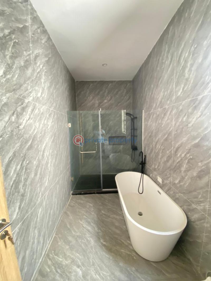 5 bedroom Detached Duplex For Sale Ologolo Lekki Lagos - 1