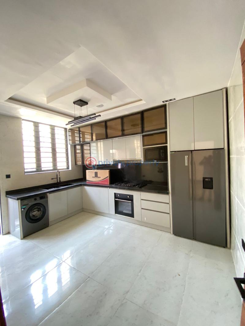 5 bedroom Detached Duplex For Sale Lekki Phase 1 Lagos - 5