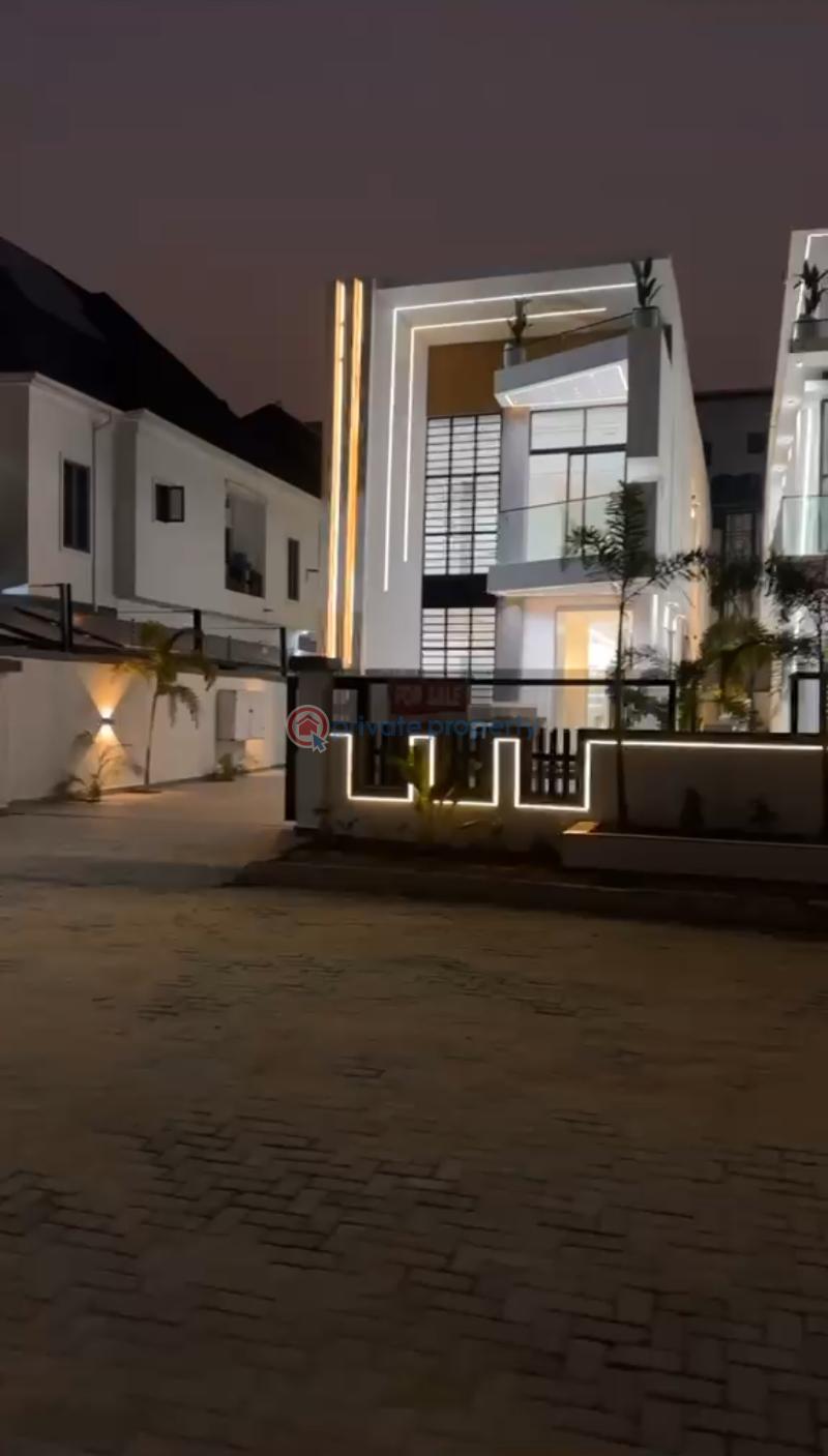 5 bedroom Detached Duplex For Sale 2rd Tollgate Lekki Lagos - 1