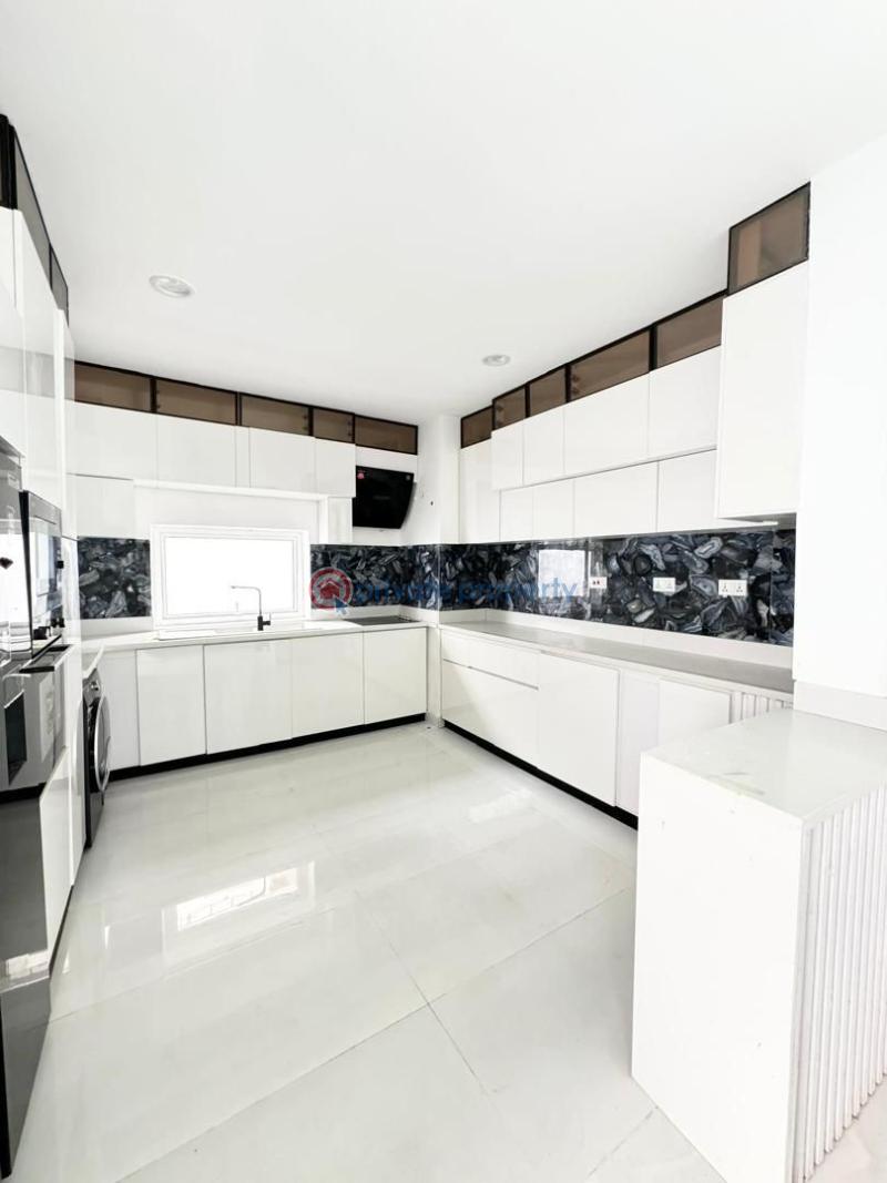 5 bedroom Detached Duplex For Rent Banana Island Ikoyi Lagos - 3