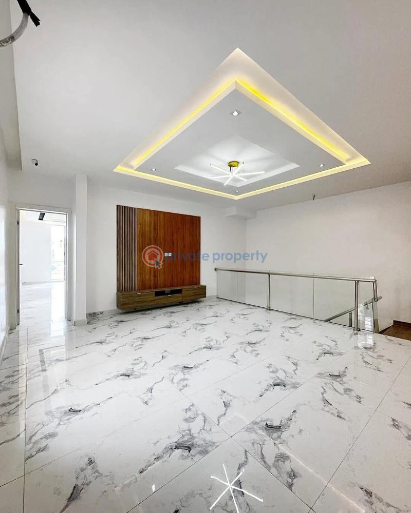 5 bedroom Detached Duplex For Sale Chevron Drive Lekki Lagos - 4