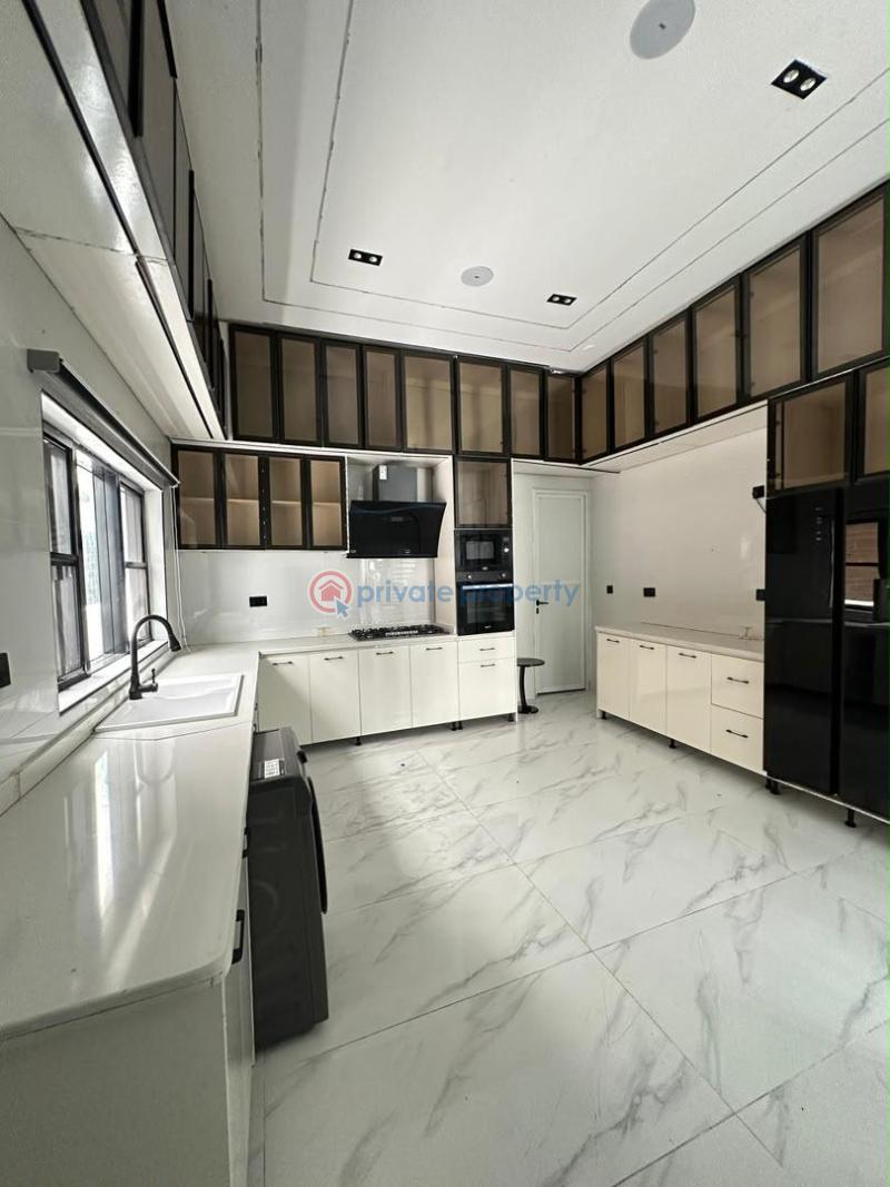 5 bedroom Detached Duplex For Sale Chevron Drive Lekki Lagos - 8