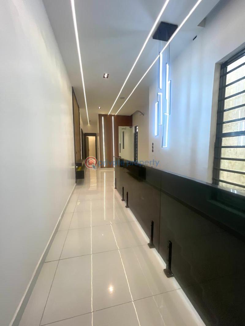 5 bedroom Detached Duplex For Sale Victoria Garden City Lekki Lagos - 5