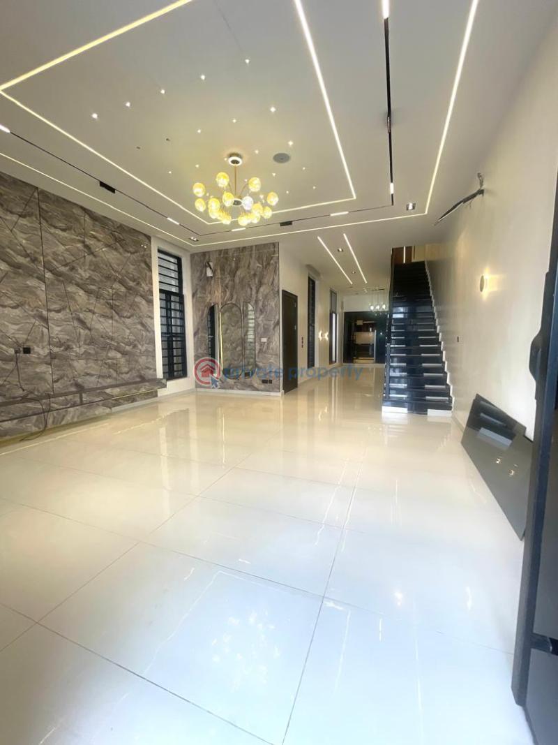 5 bedroom Detached Duplex For Sale Victoria Garden City Lekki Lagos - 3