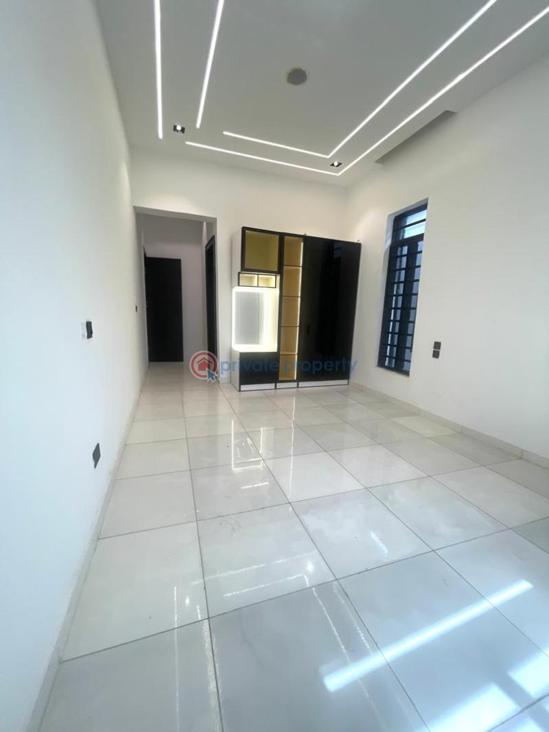 5 bedroom Detached Duplex For Sale Victoria Garden City Lekki Lagos - 16