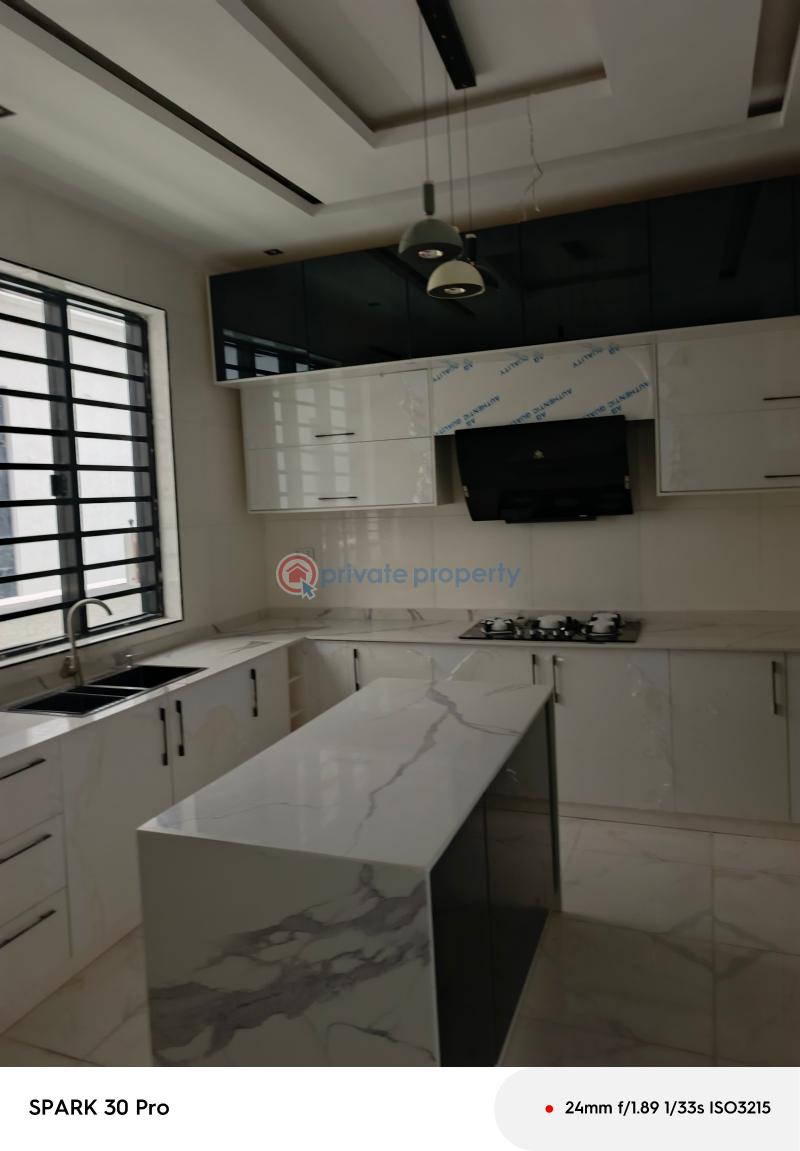 5 bedroom Detached Duplex For Sale Hampton Lake Alternative Route Chevron Lekki Lagos Chevron Drive Lekki Lagos - 5