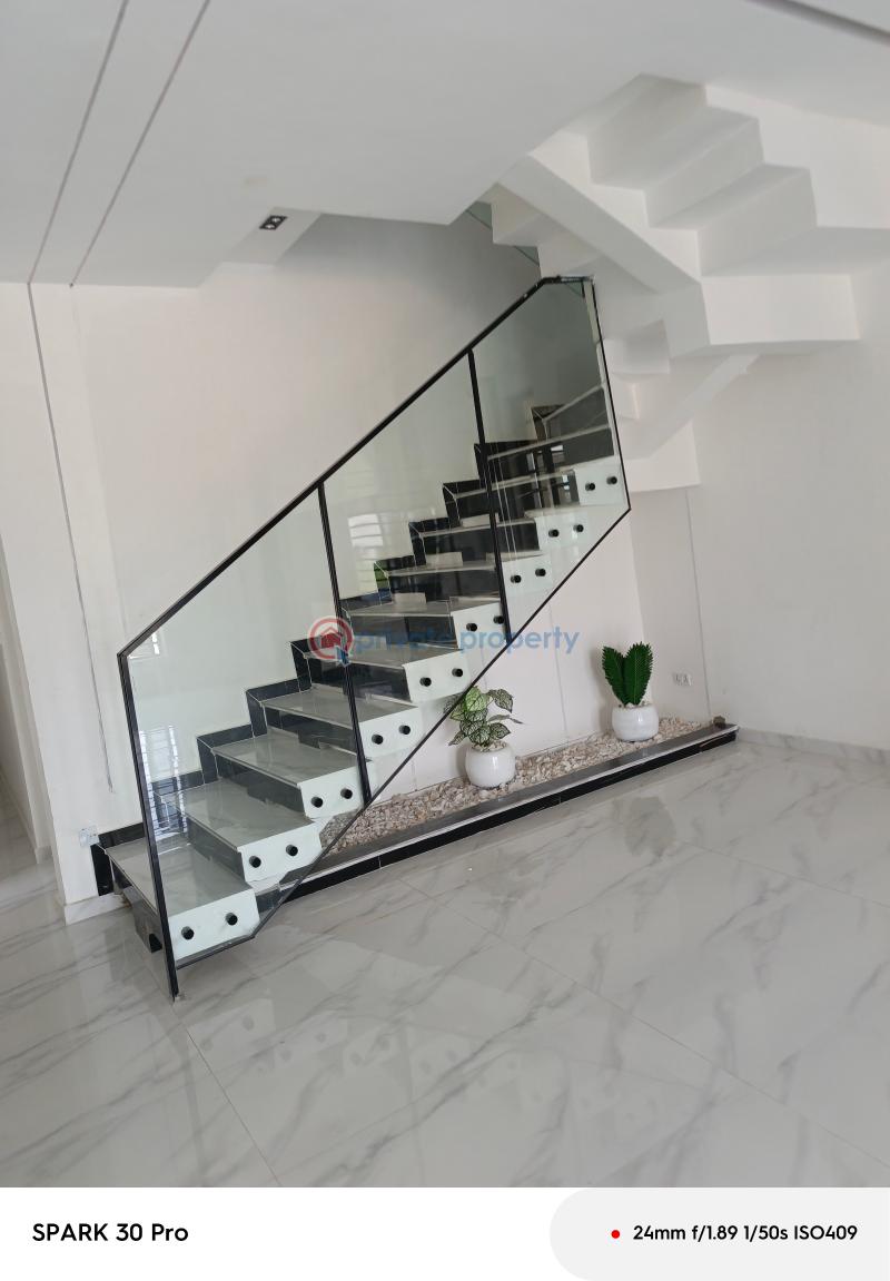 5 bedroom Detached Duplex For Sale Hampton Lake Alternative Route Chevron Lekki Lagos Chevron Drive Lekki Lagos - 2
