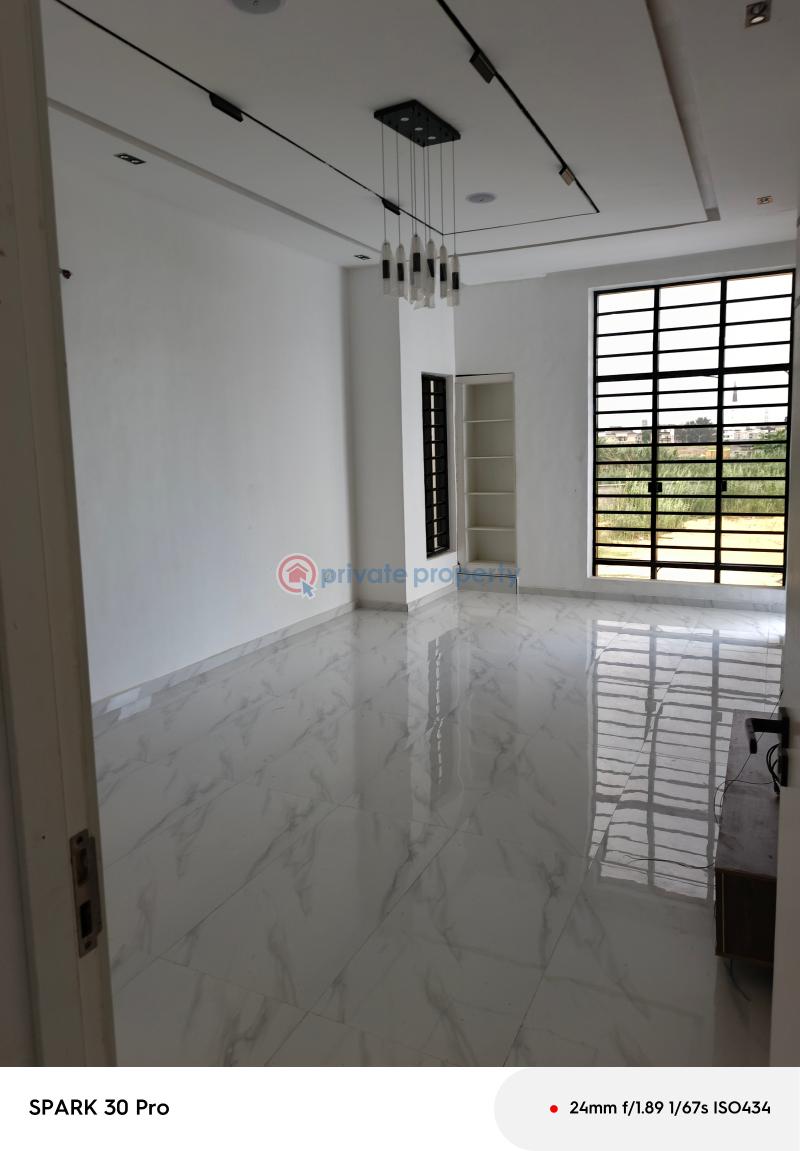 5 bedroom Detached Duplex For Sale Hampton Lake Alternative Route Chevron Lekki Lagos Chevron Drive Lekki Lagos - 4