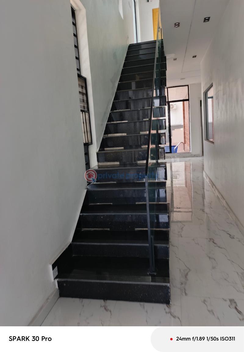 5 bedroom Detached Duplex For Sale Hampton Lake Alternative Route Chevron Chevron Drive Lekki Lagos - 7