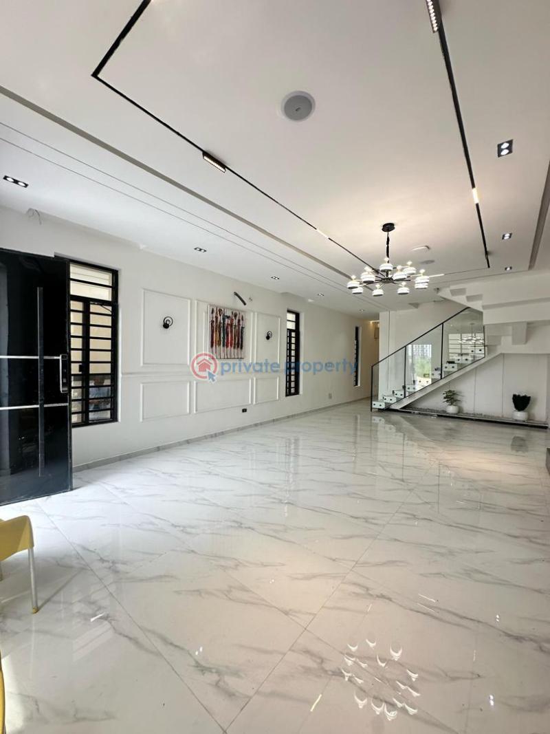 5 bedroom House For Sale Chevron Drive Lekki Lagos - 3