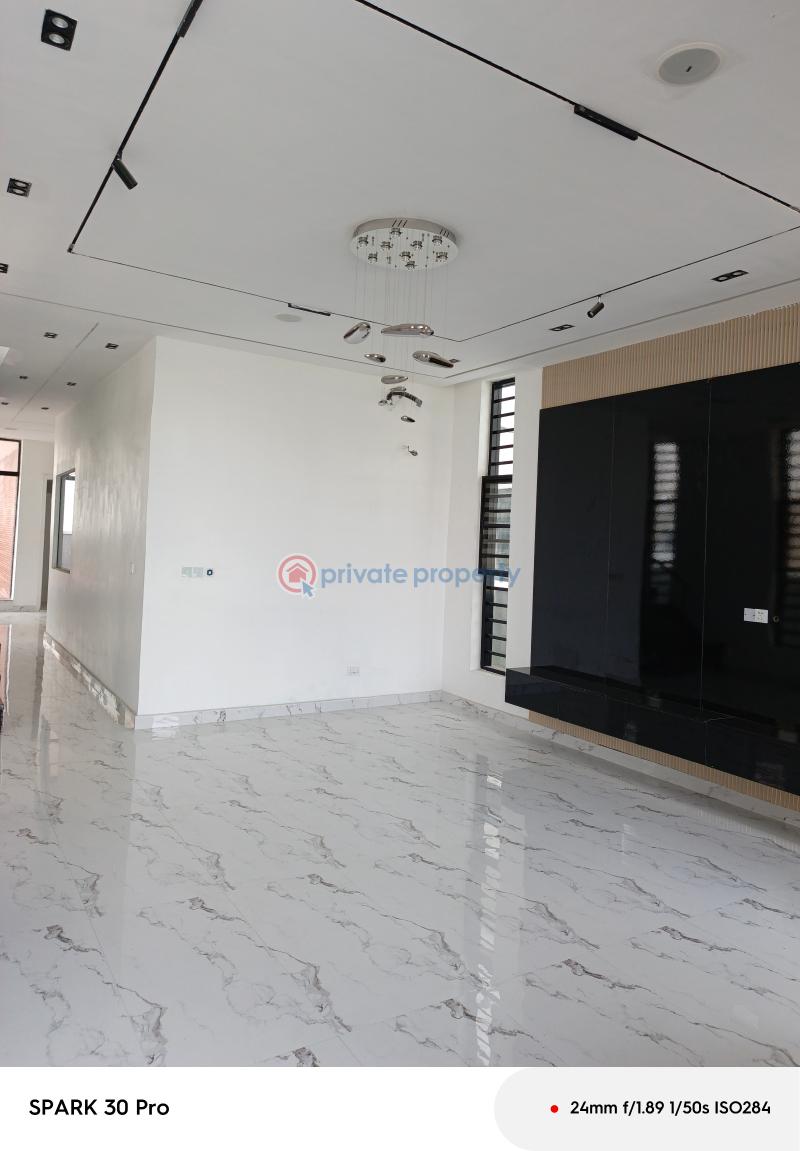 5 bedroom Detached Duplex For Sale Hampton Lake Alternative Route Chevron Chevron Drive Lekki Lagos - 3