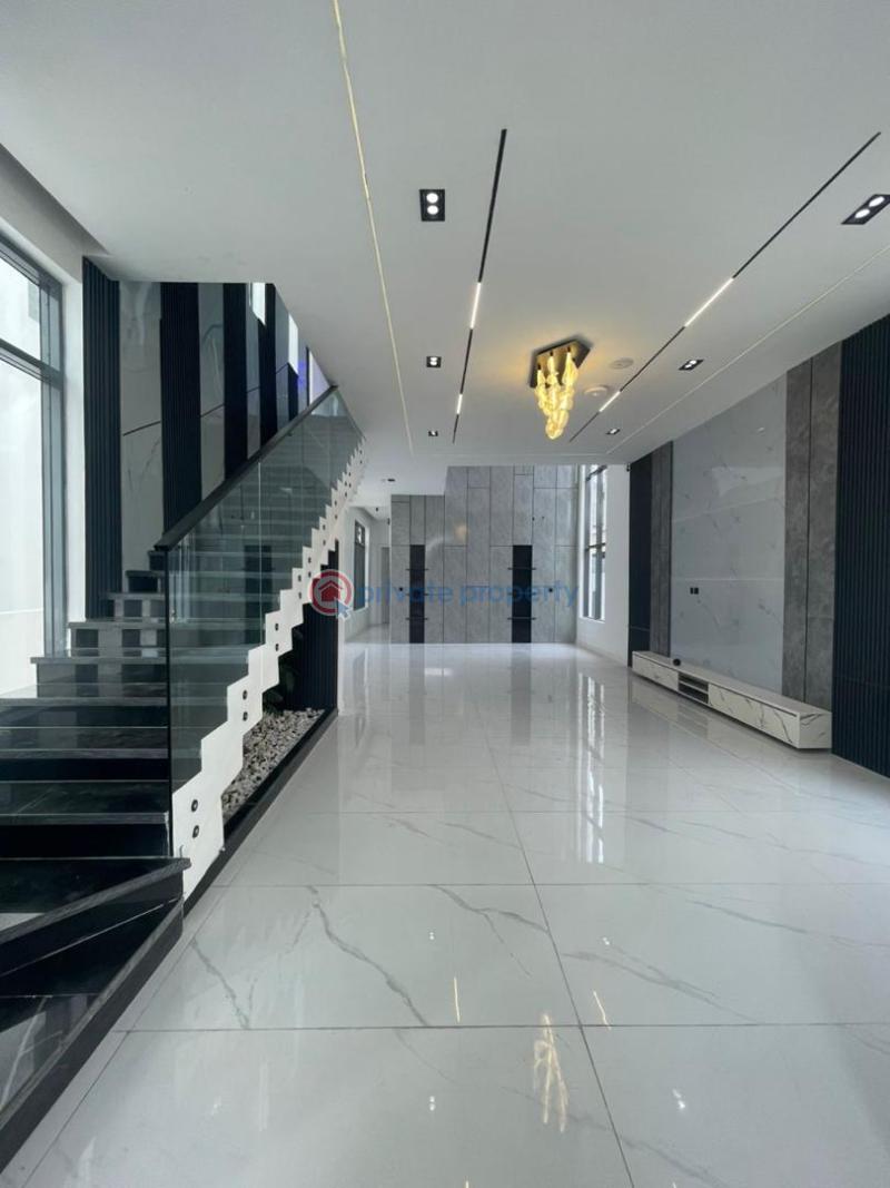 5 bedroom Detached Duplex For Sale Chevron Lekki Lagos - 18