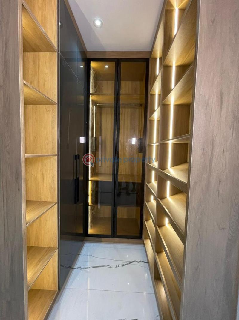 5 bedroom Detached Duplex For Sale Ologolo Lekki Lagos - 4