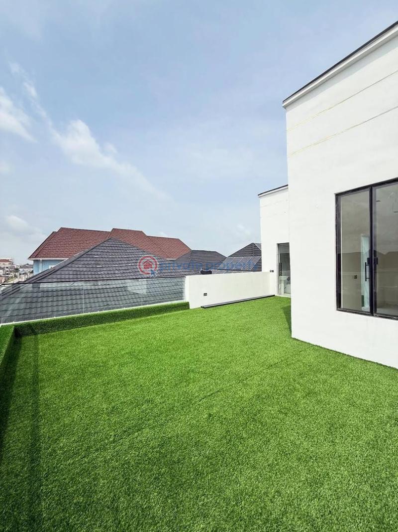 5 bedroom Detached Duplex For Sale Ologolo Lekki Lagos - 17