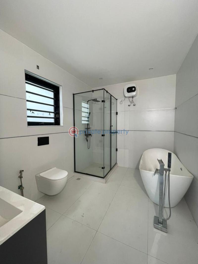 5 bedroom fully detached duplex with bq at royal garden estate, ajah lagos. - 8 5 bedroom Detached Duplex For Sale Royal Garden Estate, Ajah Lagos - 8