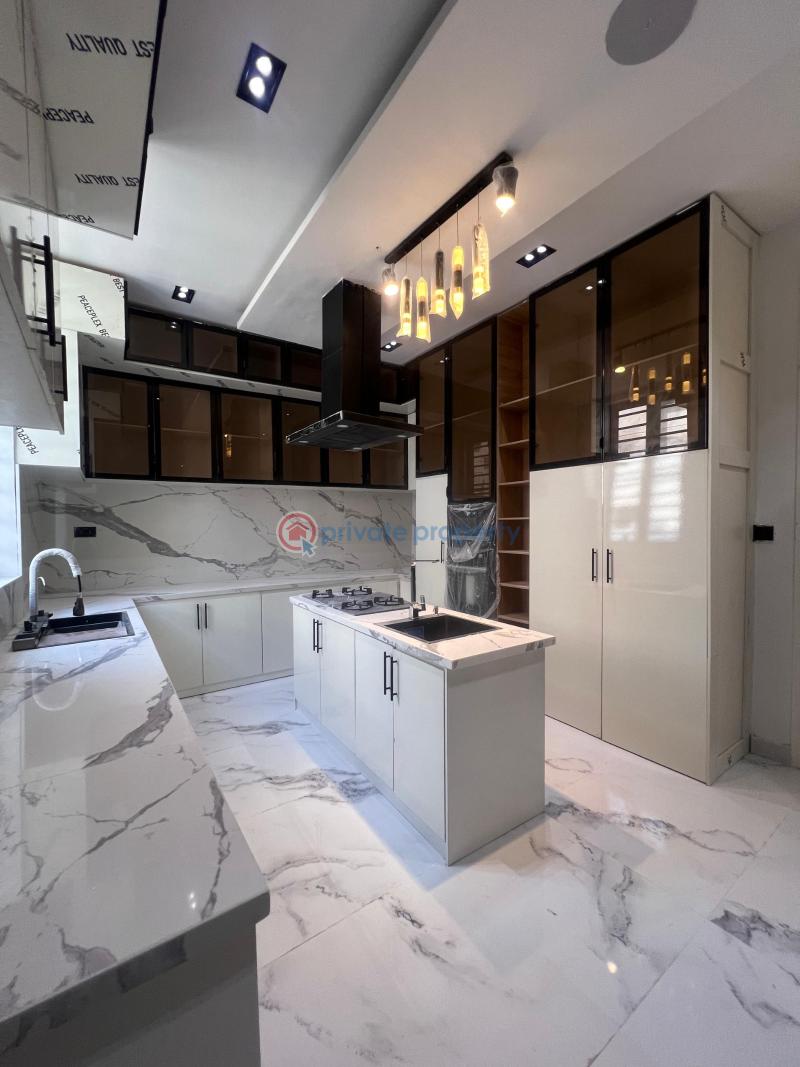 5 bedroom Detached Duplex For Sale Lekki Phase 1 Lagos - 3