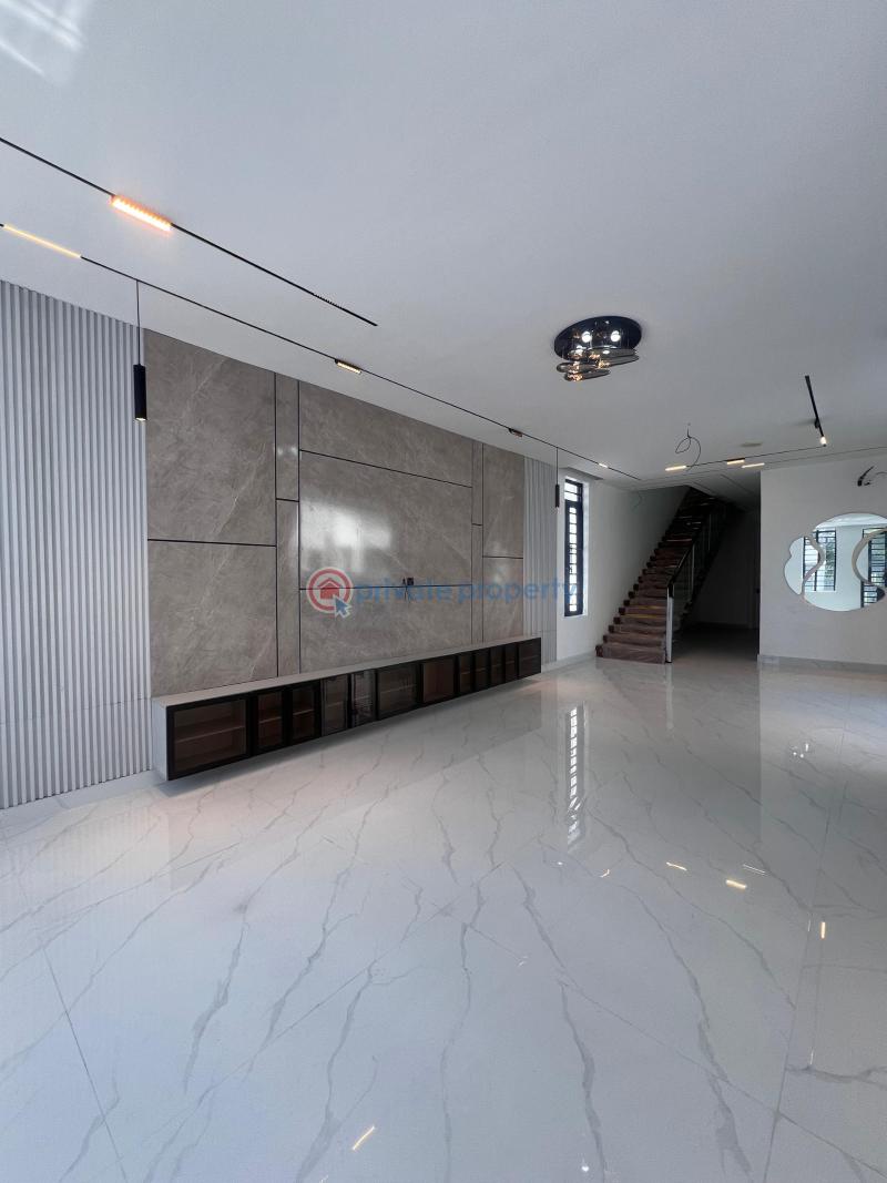 5 bedroom Detached Duplex For Sale Lekki Phase 1 Lagos - 1