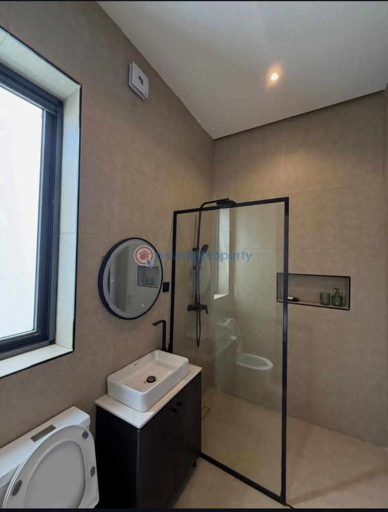 5 bedroom Detached Duplex For Sale Victoria Garden City Lekki Lagos - 5