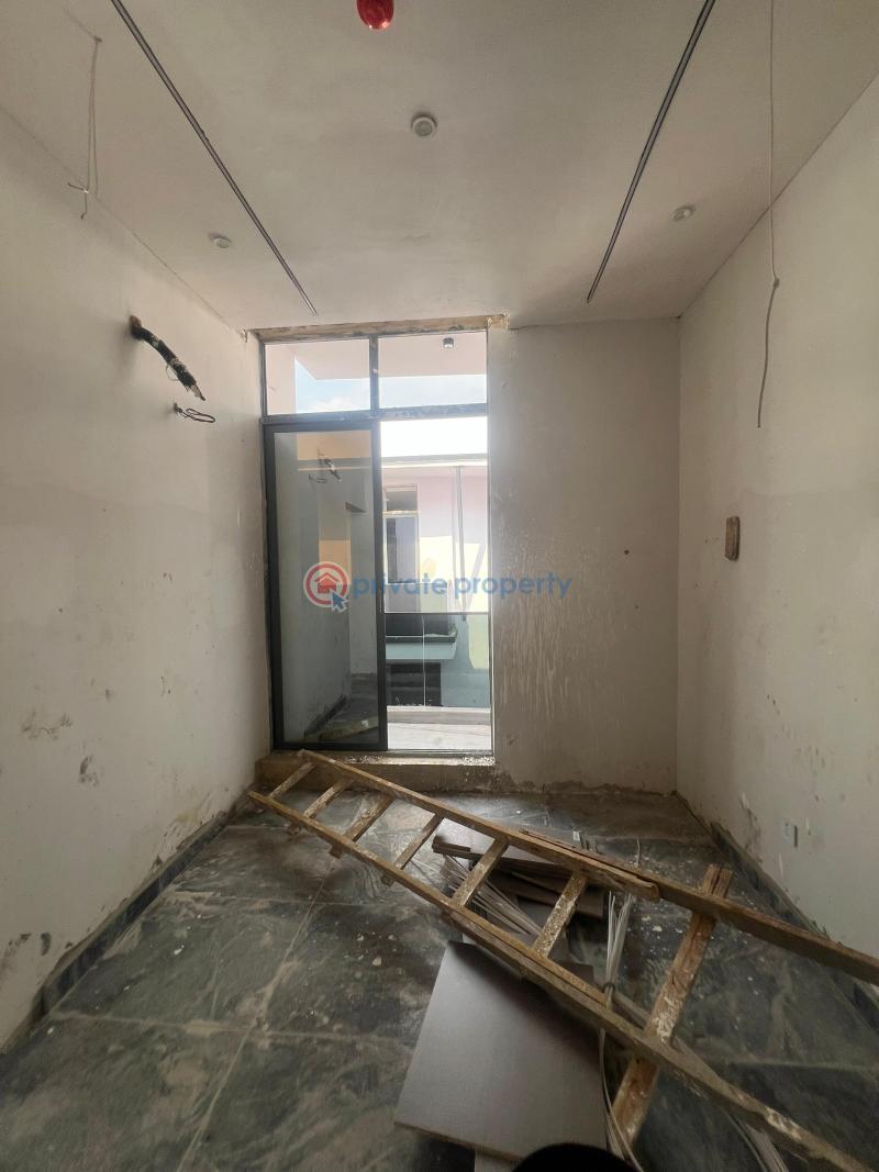 5 bedroom Detached Duplex For Sale Omole Phase 1 Ojodu Lagos - 1