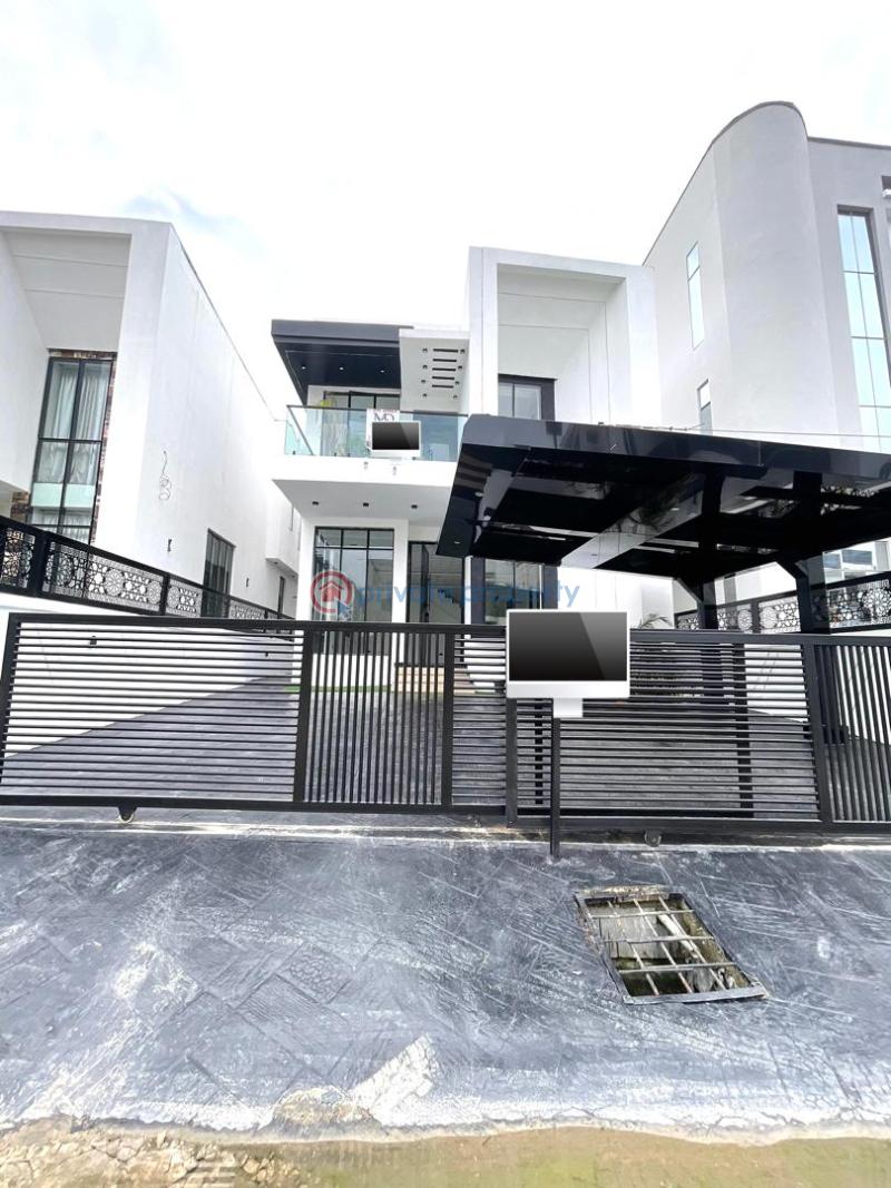 5 bedroom Detached Duplex For Sale Chevron Drive Lekki Lagos - 1