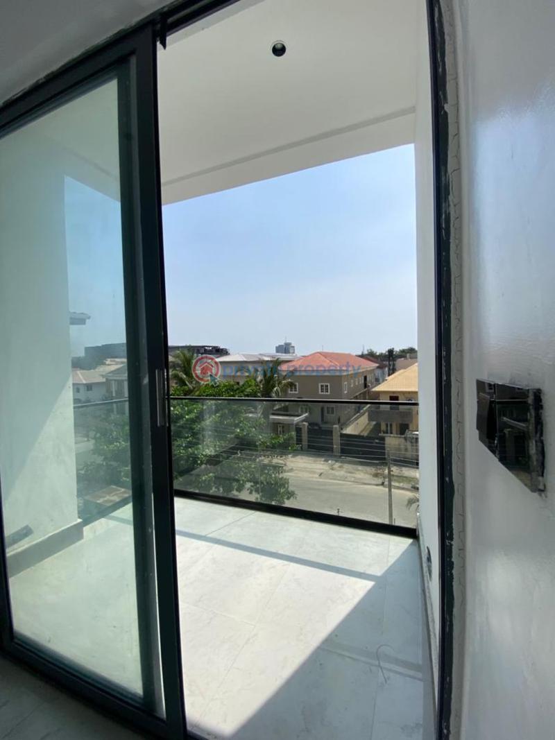 5 bedroom Detached Duplex For Sale Lekki Phase 1 Lagos - 10