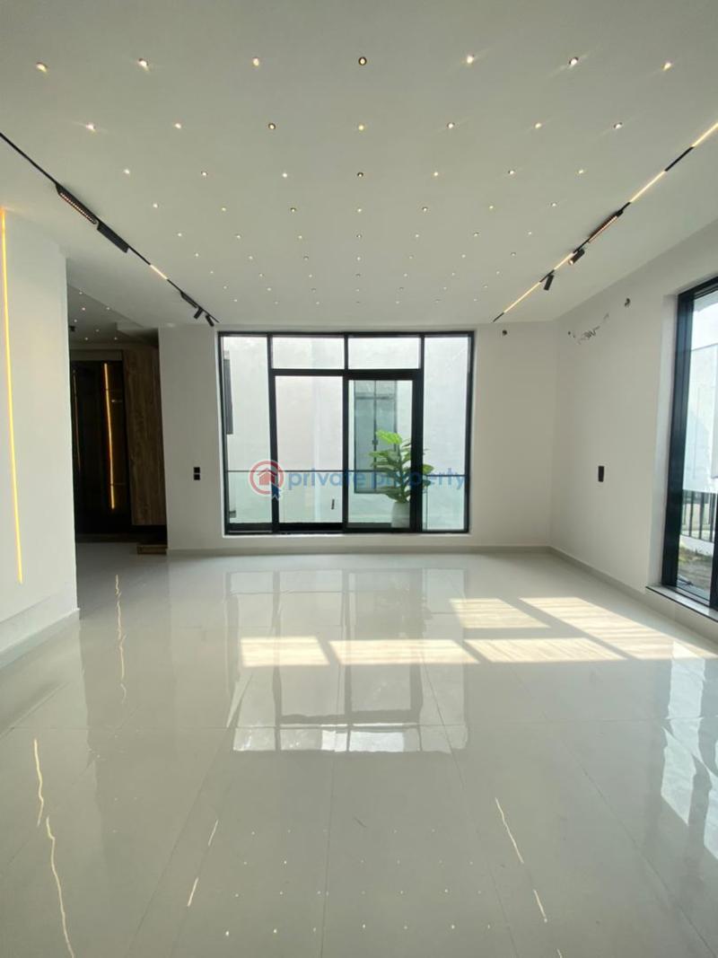 5 bedroom Detached Duplex For Sale Chevron Lekki Lagos Chevron Drive Lekki Lagos - 5