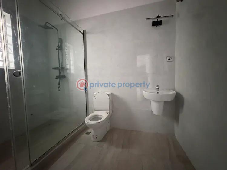 5 bedroom Detached Duplex For Sale In A Serene & Secure Estate Chevron Drive Lekki Lagos - 10