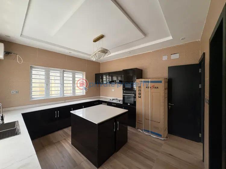 5 bedroom Detached Duplex For Sale In A Serene & Secure Estate Chevron Drive Lekki Lagos - 4