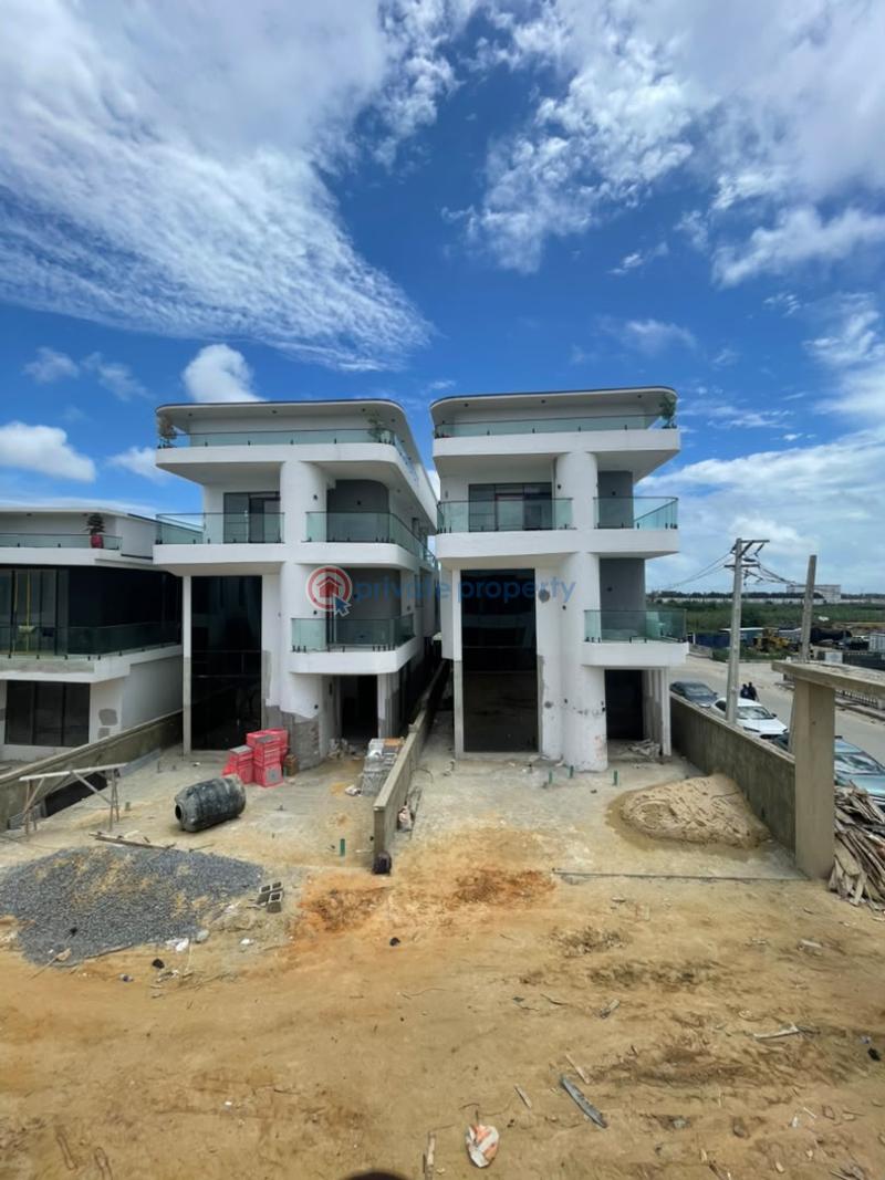 5 bedroom Detached Duplex For Sale Lekki Lagos - 1