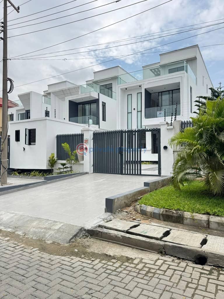 5 bedroom Detached Duplex For Sale Lekki Phase 1 Lagos - 0