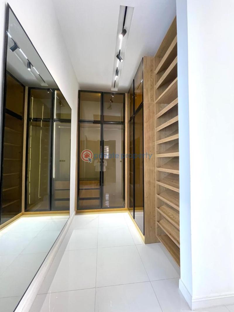 5 bedroom Detached Duplex For Sale Lekki Phase 1 Lagos - 9