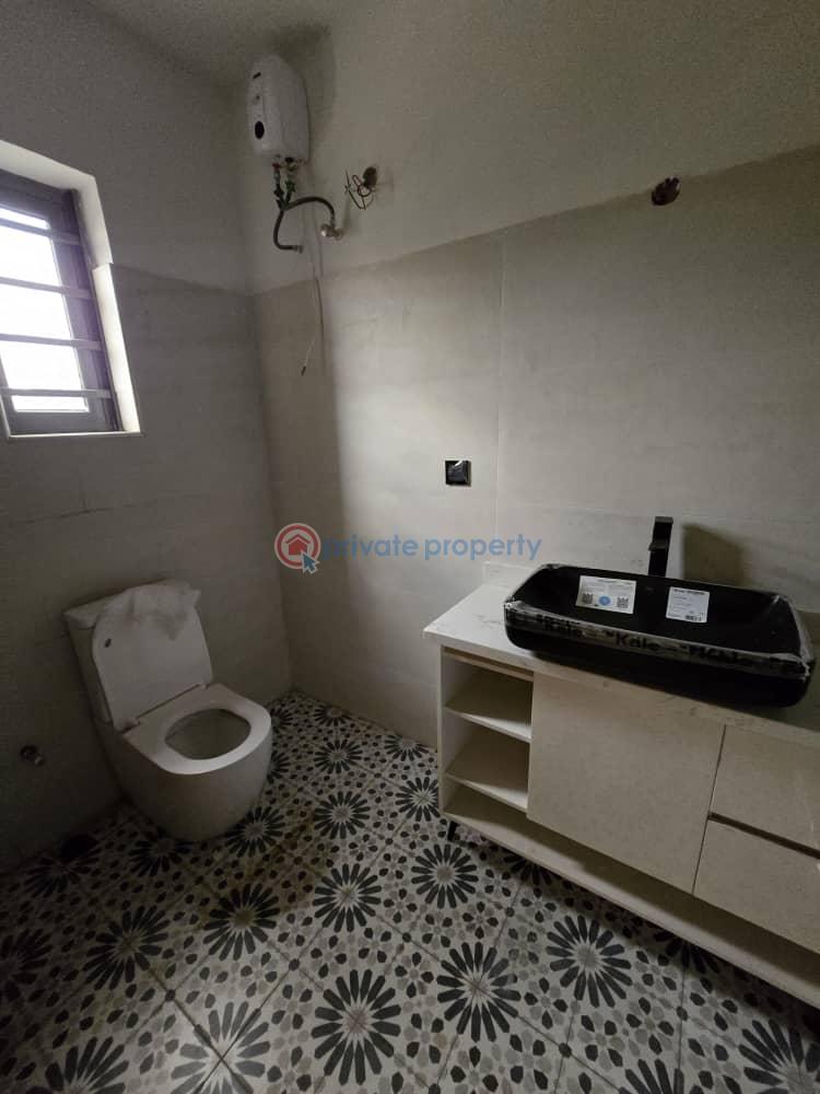 5 bedroom Detached Duplex For Sale Magodo GRA Phase 2 Kosofe/Ikosi Lagos - 5