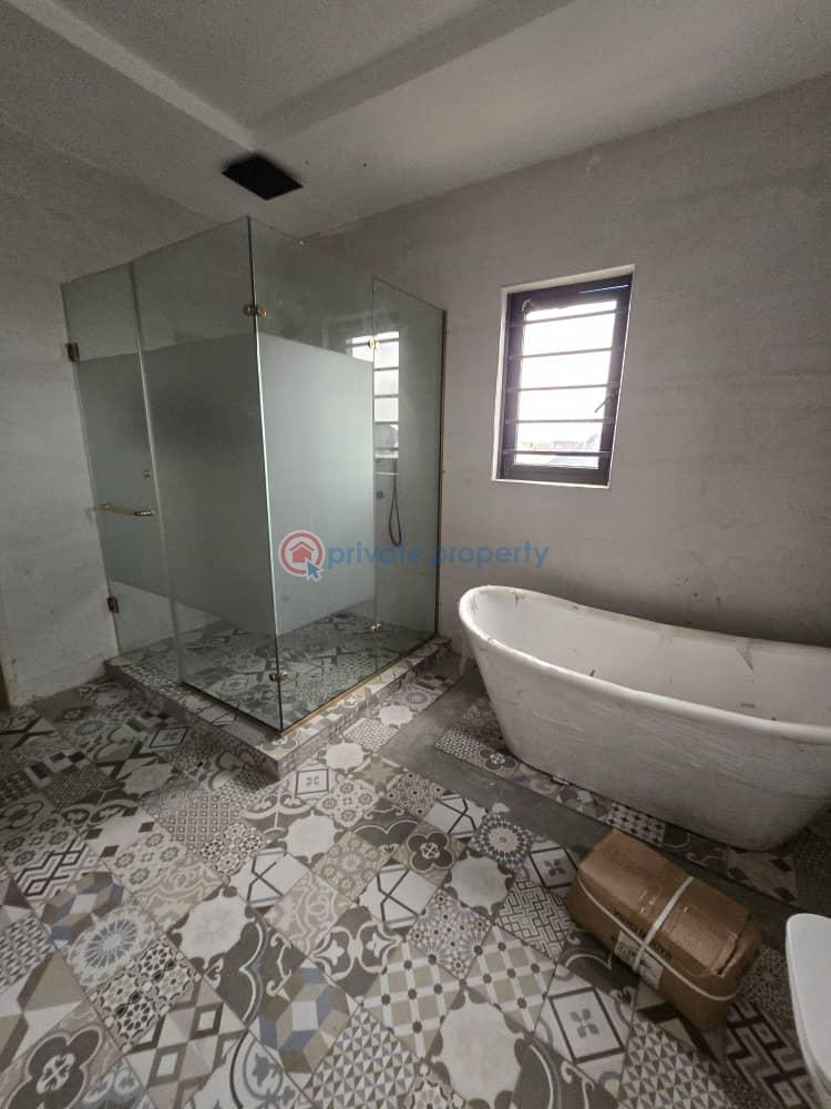 5 bedroom Detached Duplex For Sale Magodo GRA Phase 2 Kosofe/Ikosi Lagos - 1