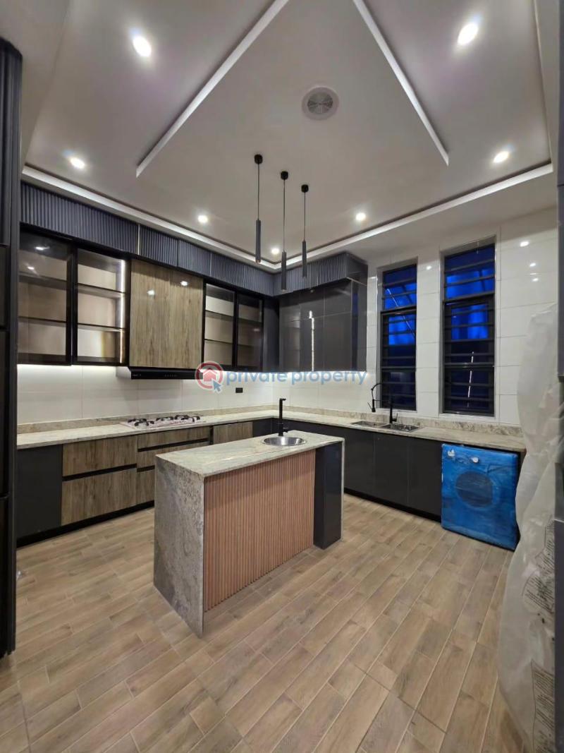 5 bedroom Detached Duplex For Sale Ikota Lekki Lagos - 4