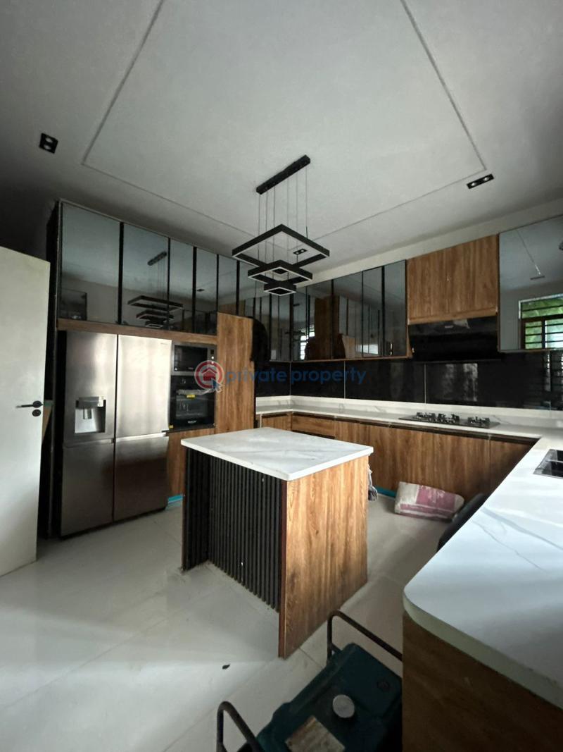 5 bedroom Detached Duplex For Sale Ikota Lekki Lagos - 4