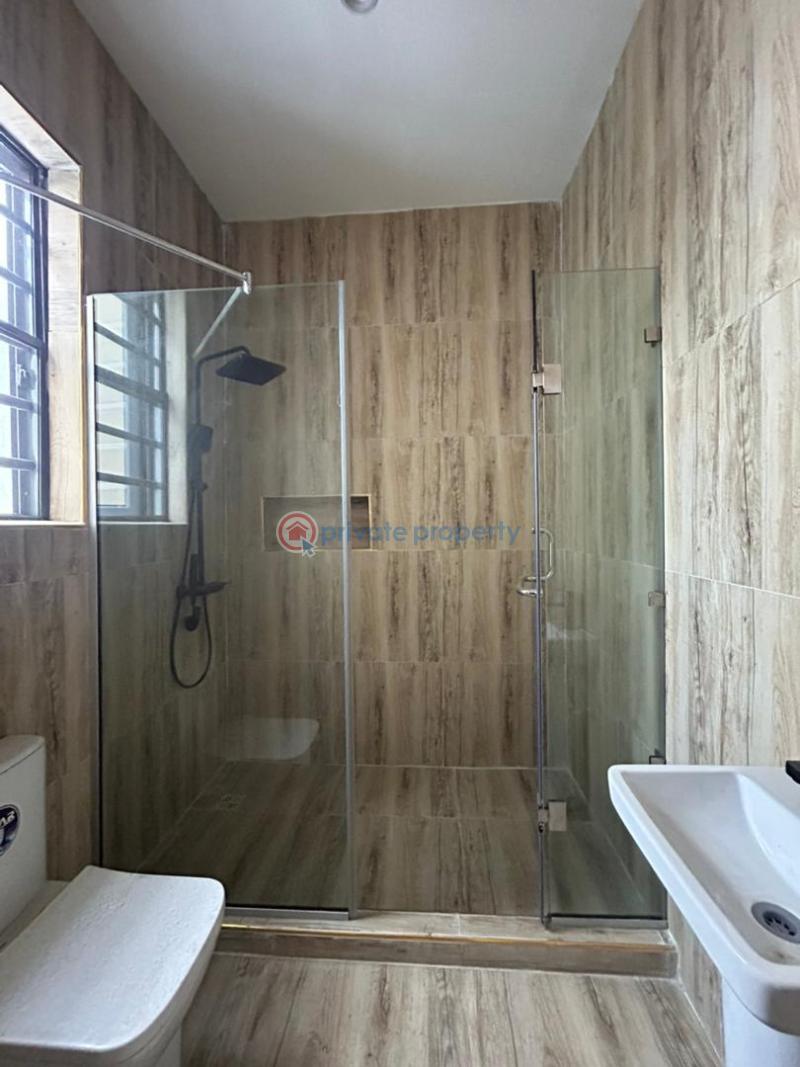 5 bedroom Detached Duplex For Sale Ologolo Lekki Lagos - 6