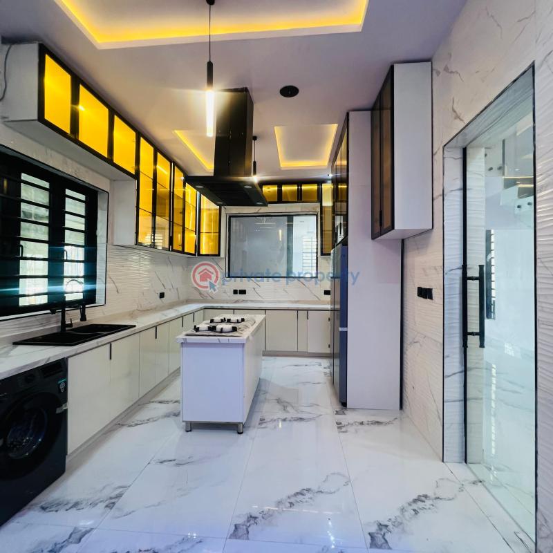 5 bedroom Detached Duplex For Sale Ikota Lekki Lagos - 10