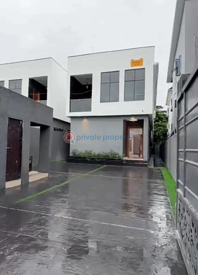 5 bedroom Detached Duplex For Sale Ologolo, Lekki Phase 1 Ologolo Lekki Lagos - 1