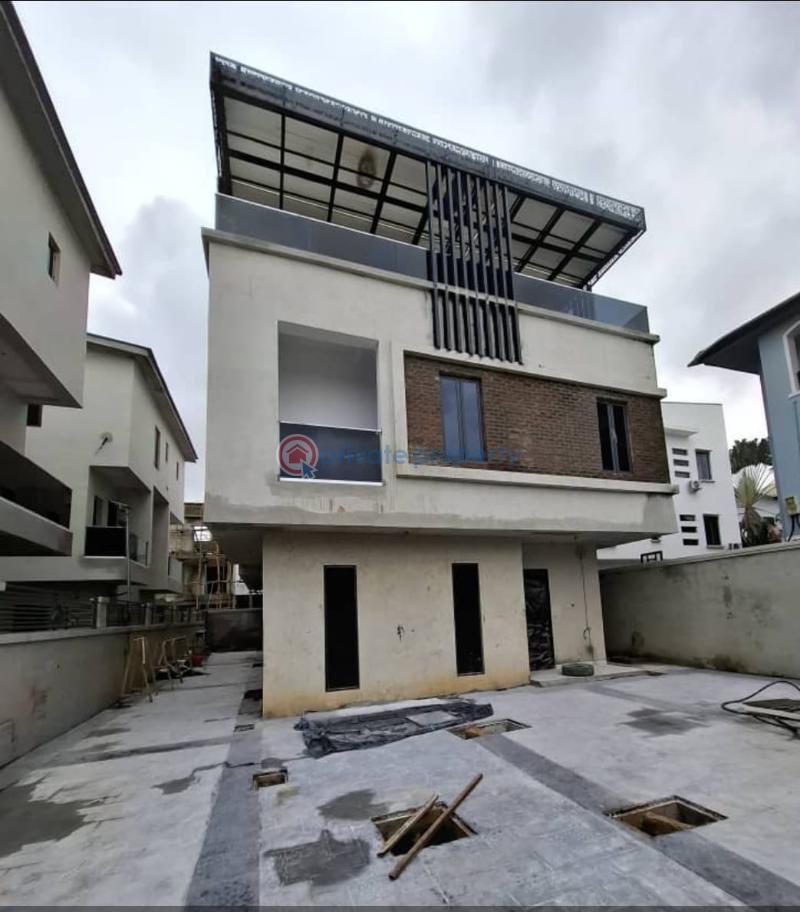 5 bedroom Detached Duplex For Sale Gra Ikeja Lagos