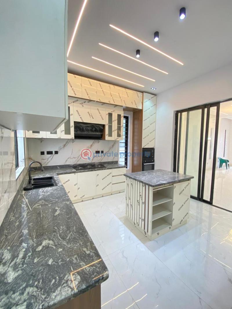 5 bedroom Detached Duplex For Sale Ikota Lekki Lagos - 3
