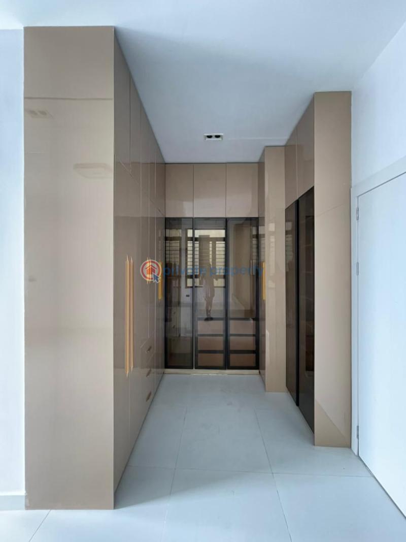 5 bedroom Detached Duplex For Sale Chevron Tollgate Lekki Phase 2 Lekki Phase 2 Lagos - 4