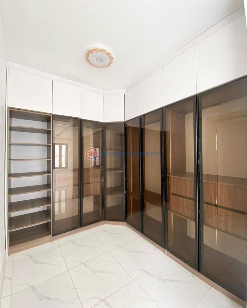 5 bedroom Detached Duplex For Sale Lekki Lagos - 9
