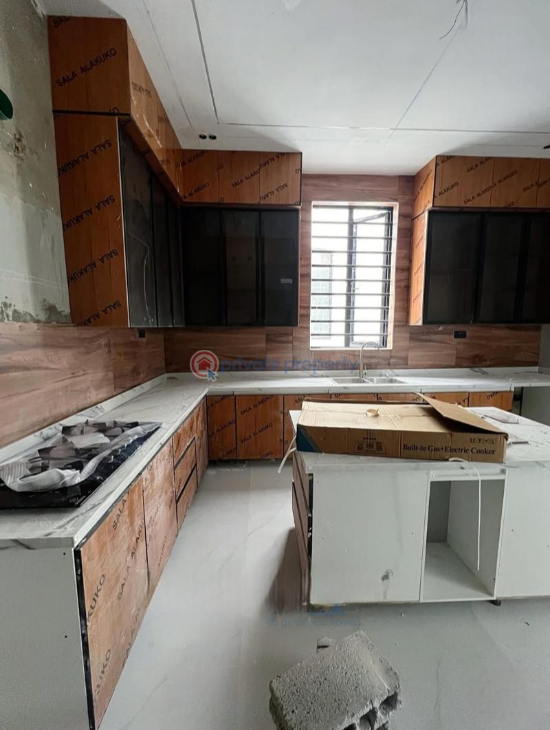 5 bedroom Detached Duplex For Sale Chevron Drive Lekki Lagos - 6