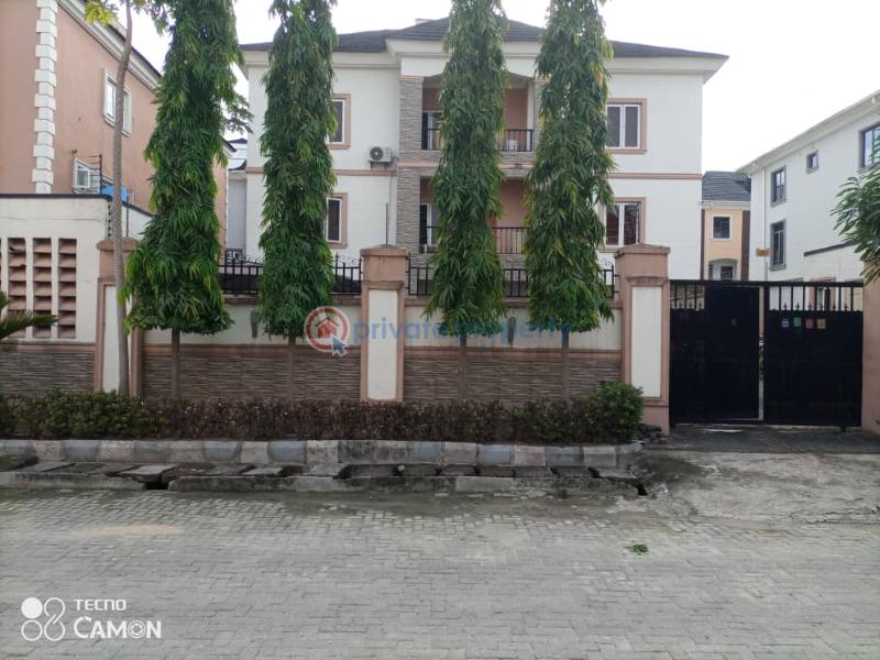 5 bedroom Duplex For Sale Taiwo Oshipitan Parkview Estate Parkview Estate Ikoyi Lagos - 3