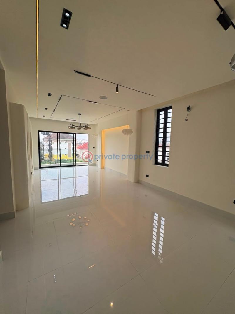 5 bedroom Detached Duplex For Sale Located In A Serene Environment Ample Parking Space And Lot More Ikate Elegushi Lekki Lagos - 9