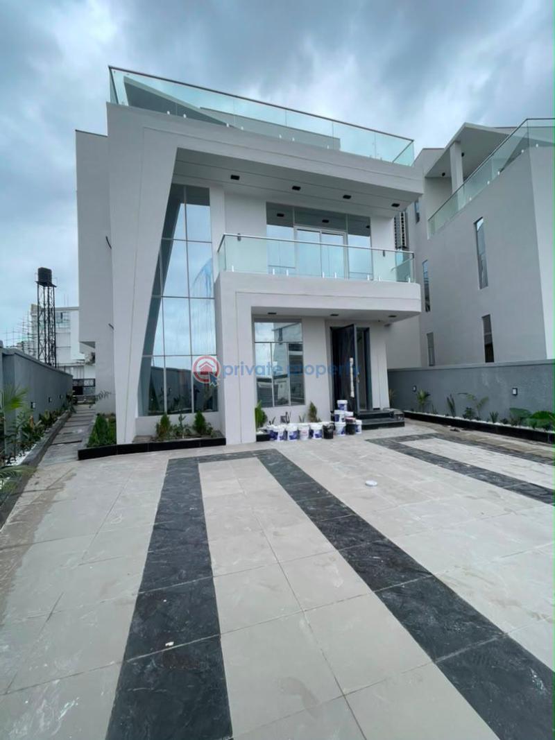5 bedroom Detached Duplex For Sale Chevron Drive Lekki Lagos