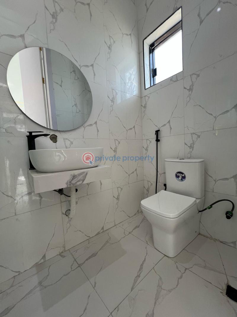 5 bedroom fully detached duplex with cinema, pool and gym in chevron - 23 5 bedroom Duplex For Sale Chevron Drive Lekki Lagos - 23