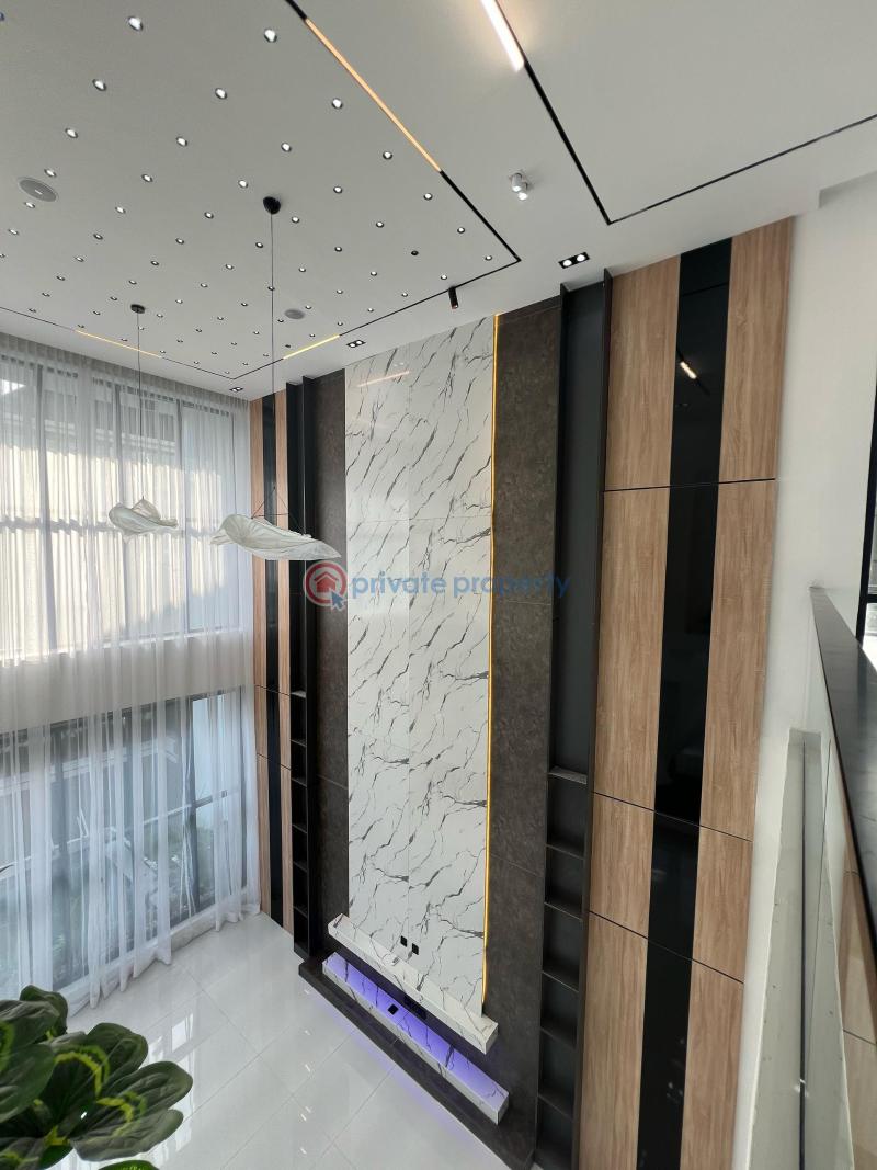 5 bedroom fully detached duplex with cinema, pool and gym in chevron - 5 5 bedroom Duplex For Sale Chevron Drive Lekki Lagos - 5