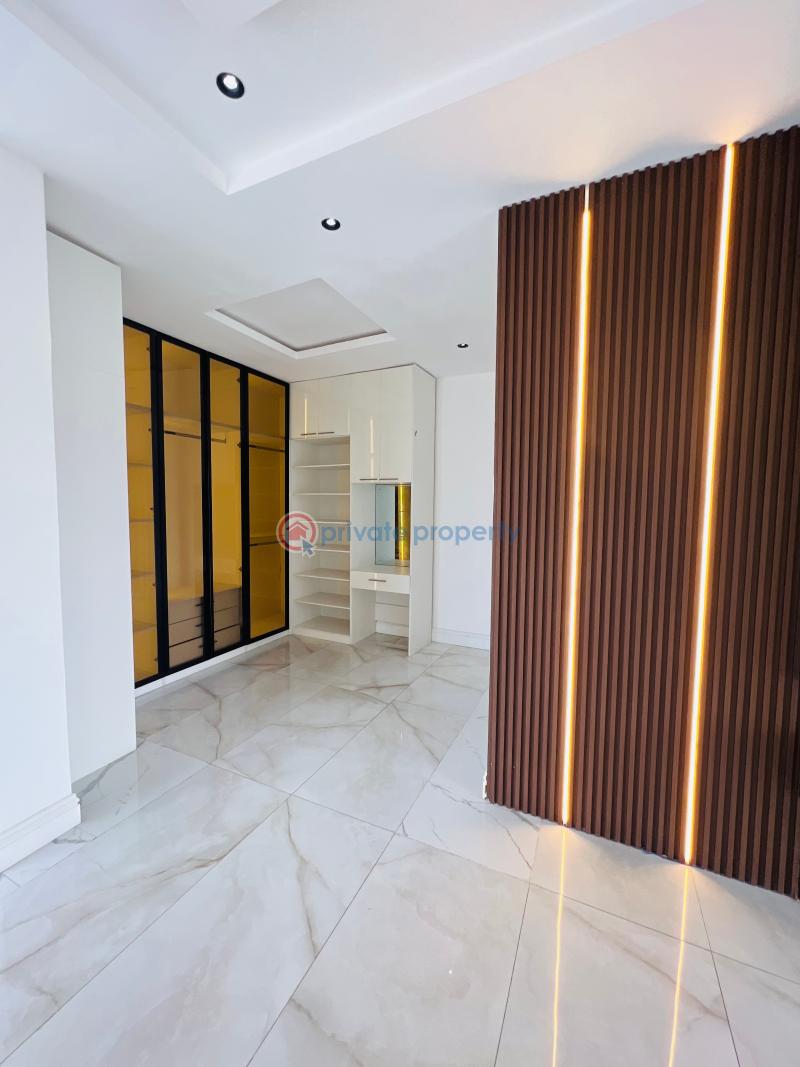 5 bedroom Detached Duplex For Sale Chevron Drive Lekki Lagos - 17